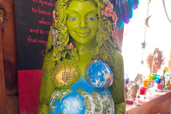 Image of Earthly Treasures in Milford PA